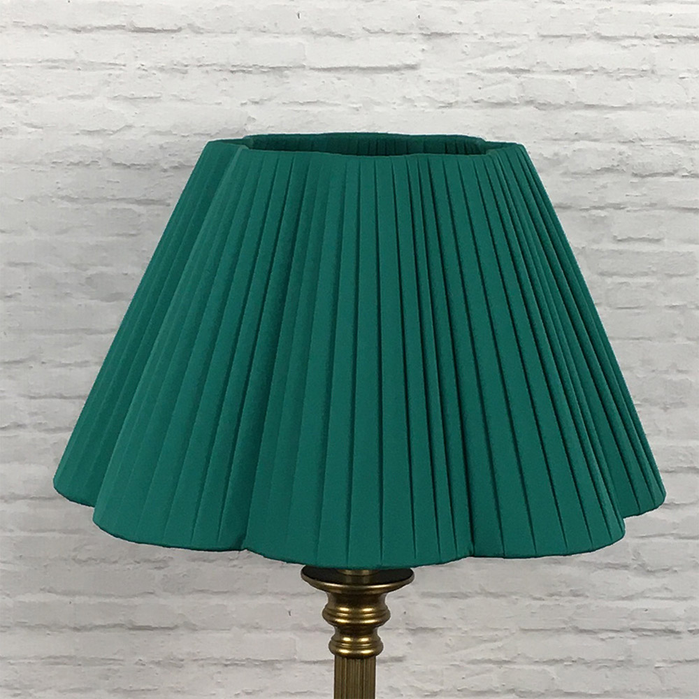 Unlit pleated scallop shade in green
